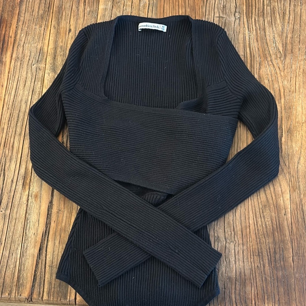 Abercrombie and Fitch Bodysuit - Picture 2 of 6